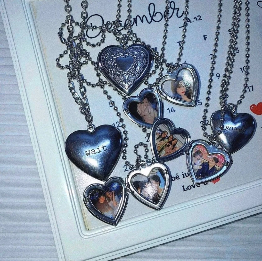 Projection Photo Necklace, Heart Necklace, Personalized Heart Photo Necklace,  Memorial Gift, Gift for Her, Mom Necklace, Valentine Day Gift - Etsy